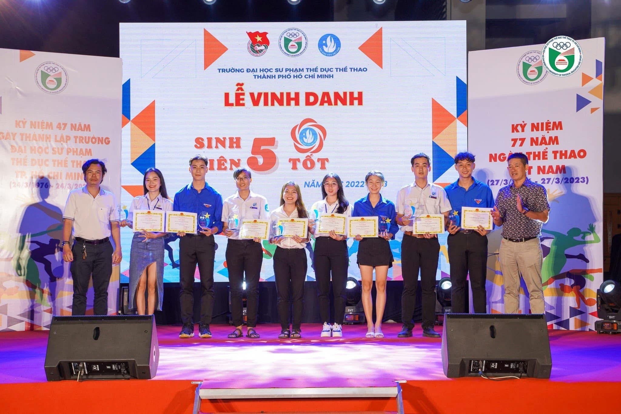 Ảnh bìa năm học 2022–2023